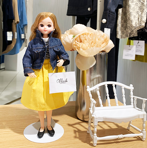 Pop-up shop